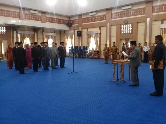 Walikota AJB lantik 18 pejabat eselon II, III dan IV lingkup Pemkot Sungaipenuh