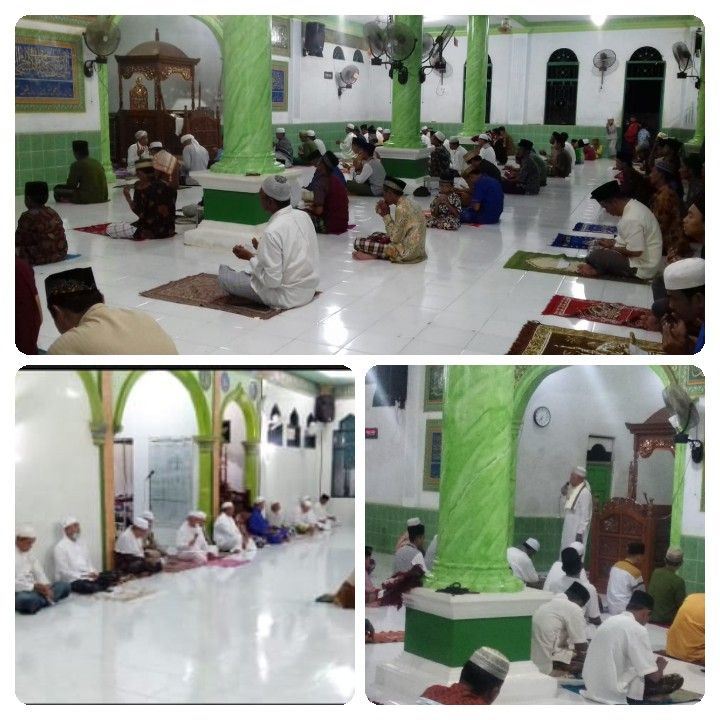 Doa dan dzikir bersama. 