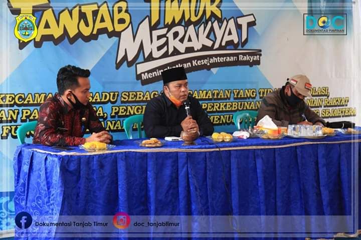 Saat Wabup Robby Menyampaikan Mekanisme Penyaluran Bantuan Terdampak Covid kepada Masyarakat