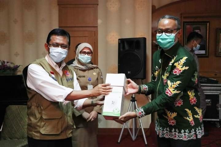 Pemberian cindera mata