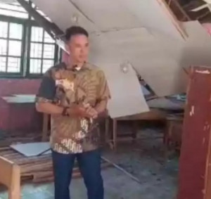 DPRD Desak Pemkab Muaro Jambi Segera Lakukan Perbaikan SDN 113