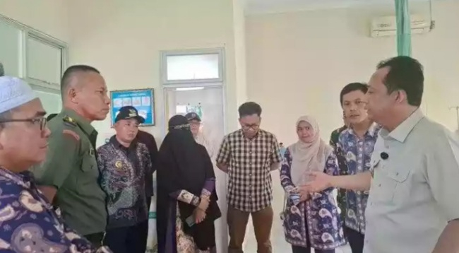 Bupati BBS Saat Meninjau RSUD Sungal Gelam