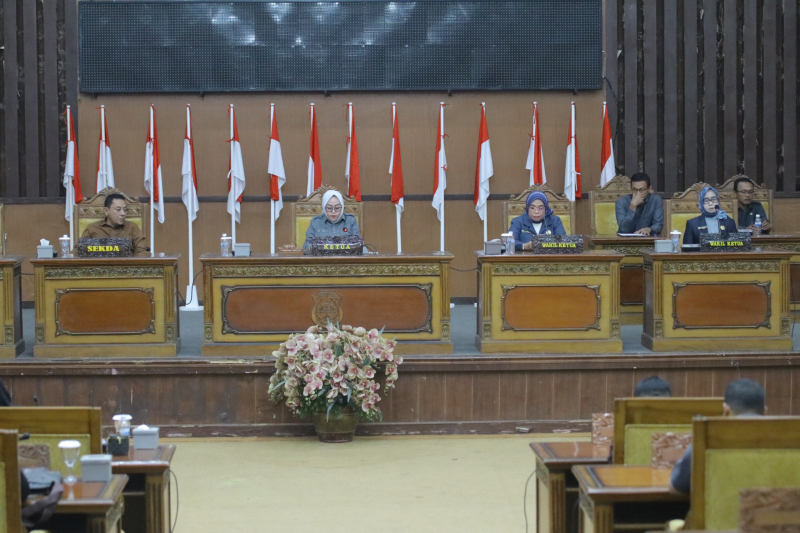 Paripurna Pelaporan Banggar Terkait Perubahan KUA-PPAS 2025