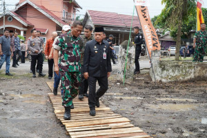 Gubernur Al Haris Hadiri Peletakan Batu Pertama Pembangunan 80 ribu Gerai Kopdes Merah Putih secara Virtual