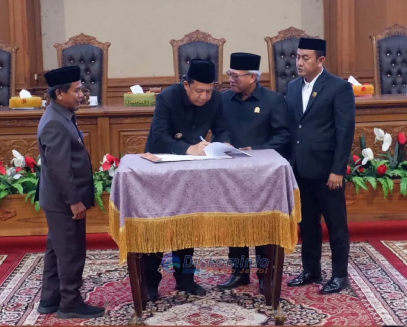 Prosesi penandatanganan Pengesahan APBD 2026