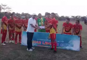 Robinson Sirait Hadiri Final Sepak Bola Bahar Legend Cup U-40 